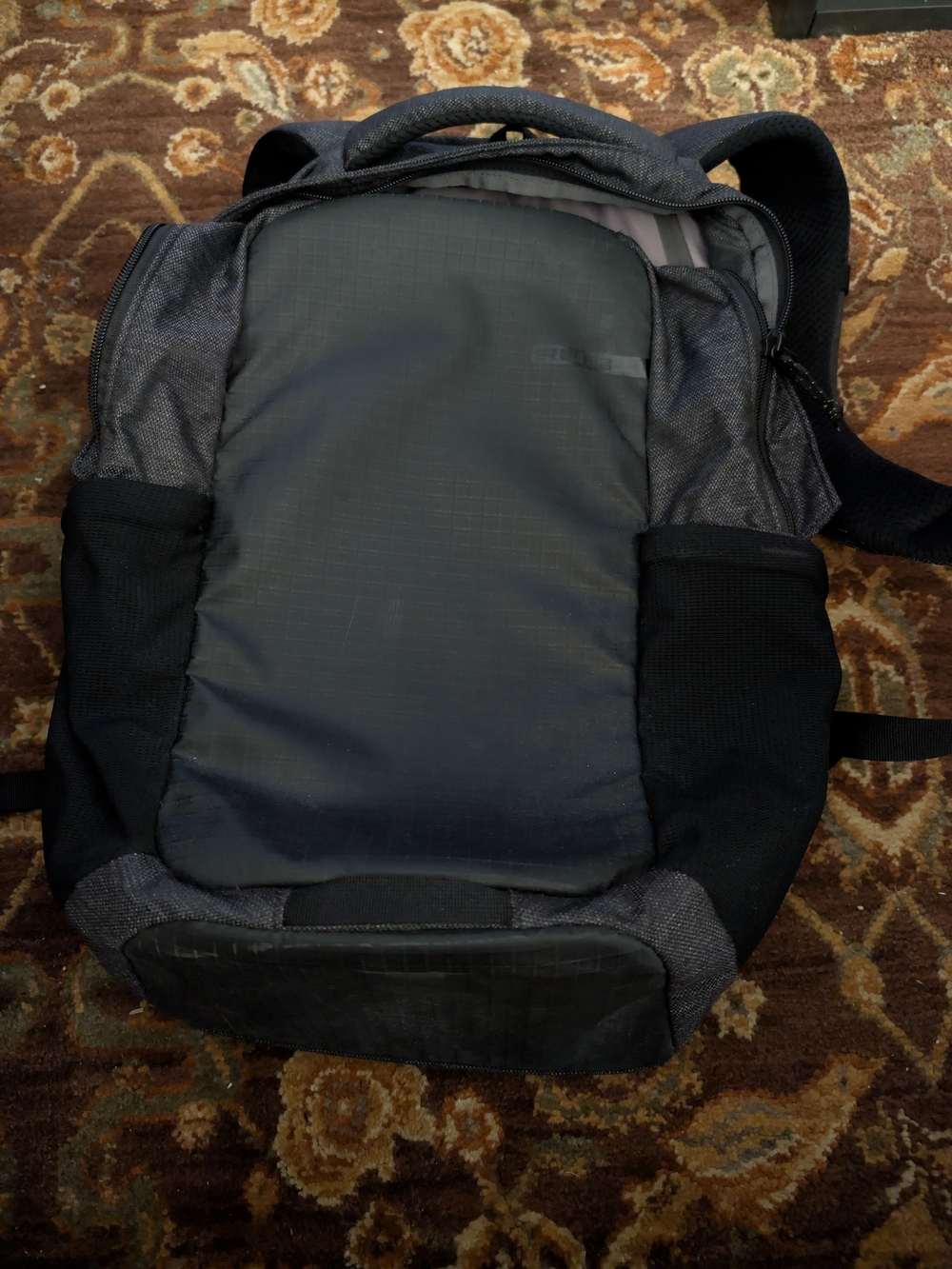 Everyday Black Men's Backpack with Padded Support